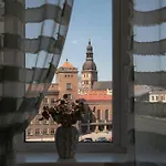 Apartment Old Town Riverside *
