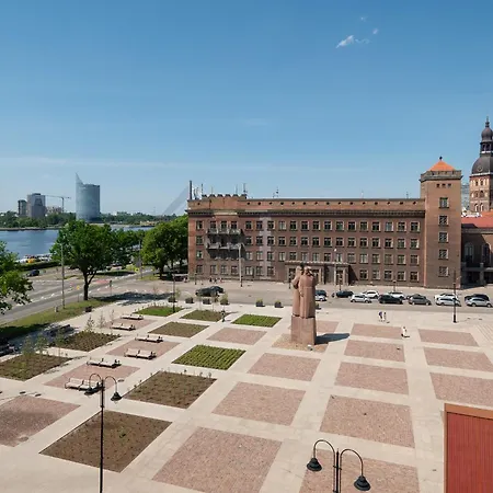 Old Town Riverside