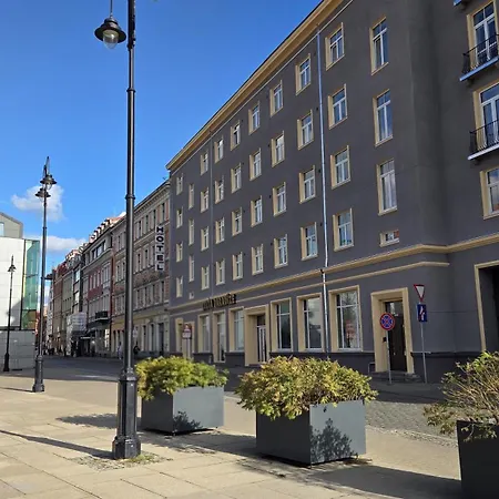 Old Town Riverside